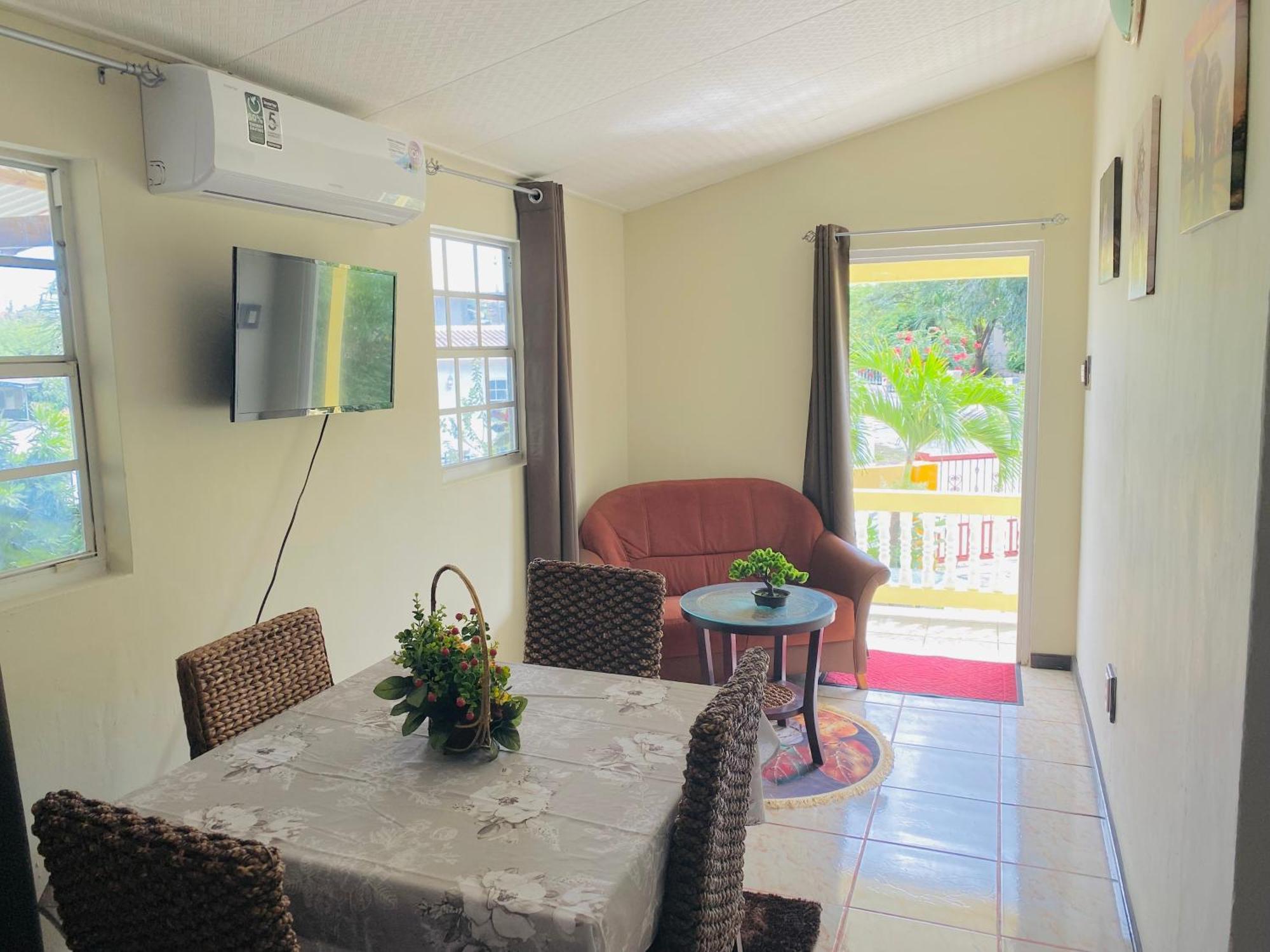 Sucasa Apartment 빌렘스타트 외부 사진